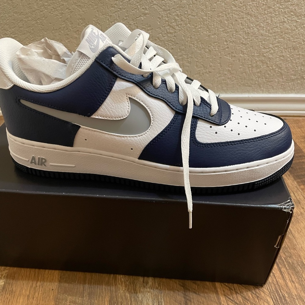 Nike Air Force 1